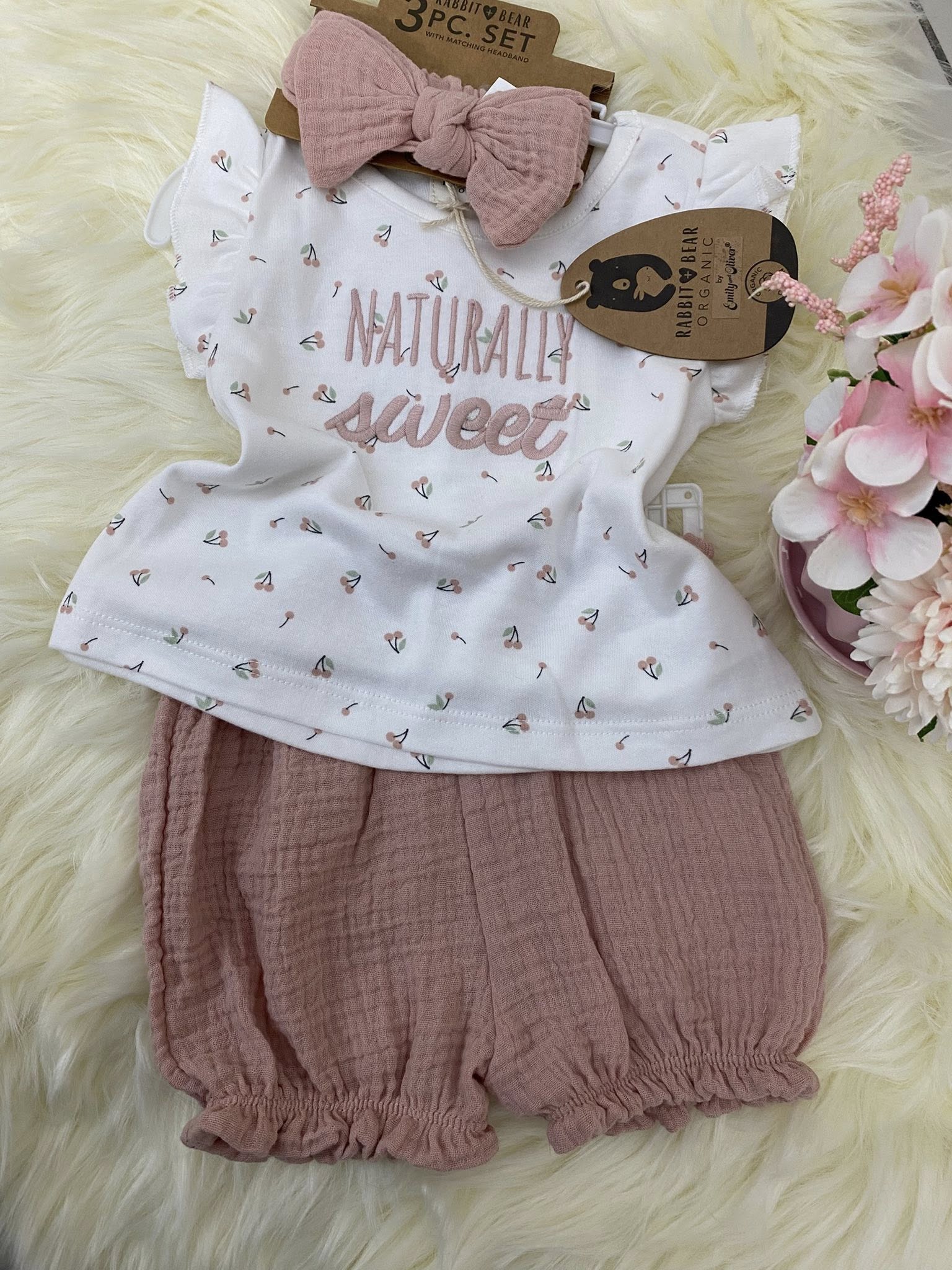 Adorable Simple Pattern Cotton Snap-on Flowers Shaped Bib